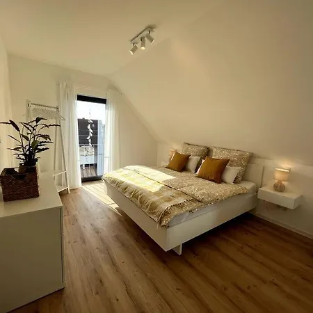 Apartment Rueckzugsort Im Rebenmeer Mit Terrasse, Grill & Parkplatz Venningen