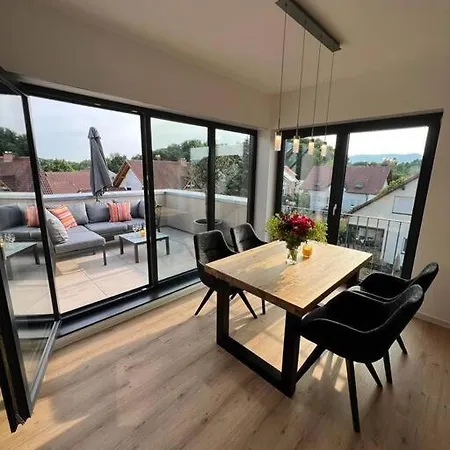 Apartment Rueckzugsort Im Rebenmeer Mit Terrasse, Grill & Parkplatz *