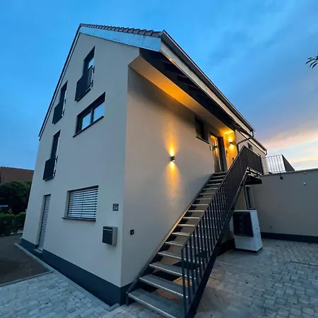 Vyne Apartments - Dachterrasse - Grill - Parkplatz