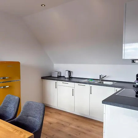 Vyne Apartments - Dachterrasse - Grill - Parkplatz Apartament